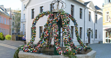 Osterbrunnen in Greiz